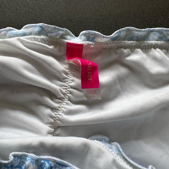 Victoria’s Secret Ruffled Bathing Suit - Picture 5 of 6